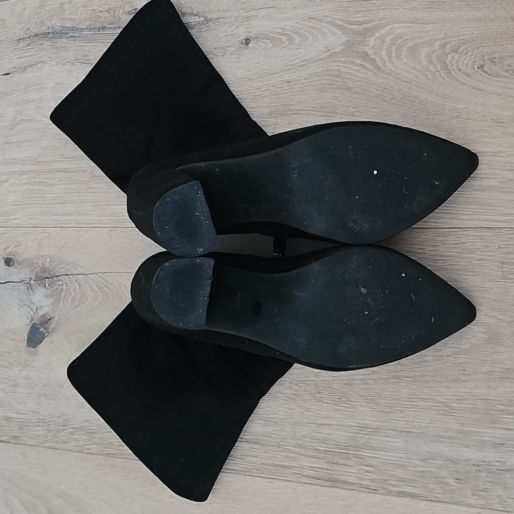 Black suede booties - Picture 5 of 6